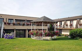 Hostellerie Du Mont Aimé